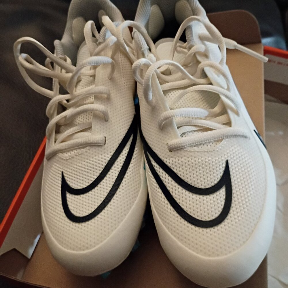 NIB Nike lacrosse cleats alpha Huarache 8 pro